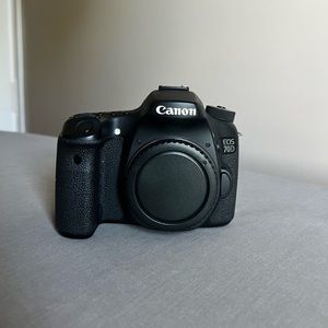 Canon EOS 70D